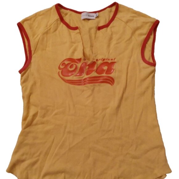 Aritzia Original TNA Shirt M/L Sleeveless Ringer Tee Yellow Red Logo - Picture 1 of 8